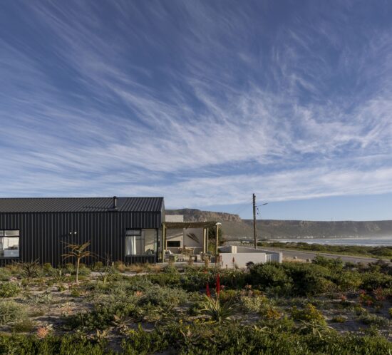 HUIS KAALVOET, ELANDSBAY