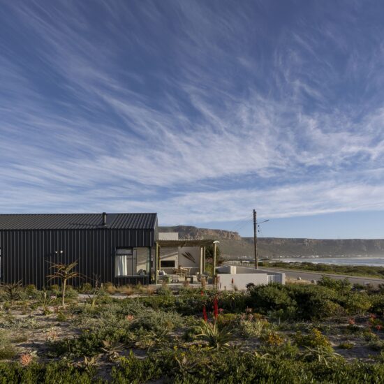HUIS KAALVOET, ELANDSBAY